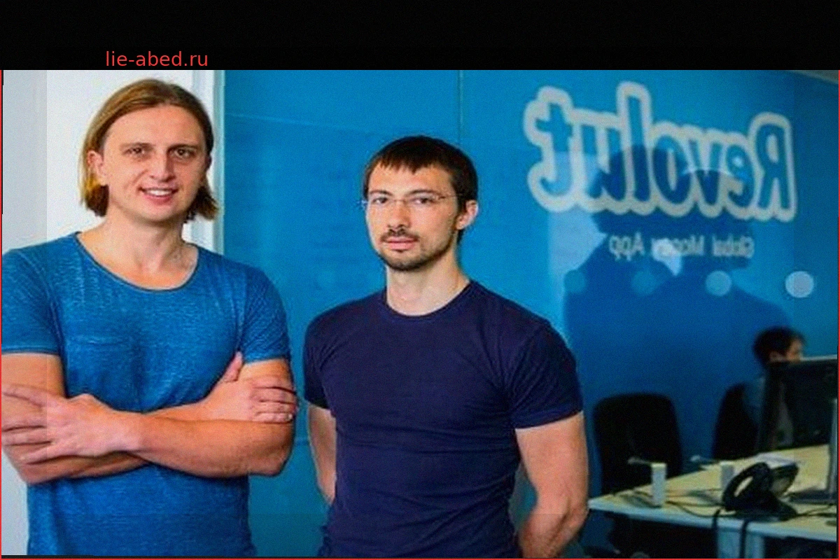 Революция Revolut: от онлайн-счетов к физическому магазину в Барселоне